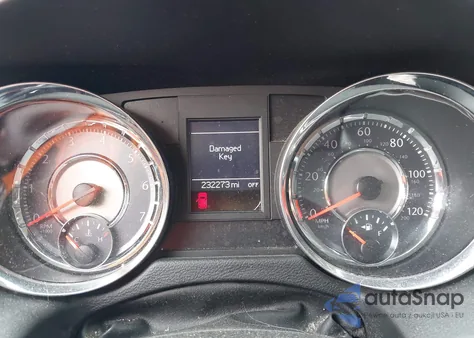 2014 Chrysler Town & Country Touring z USA, uszkodzony, nr VIN 2C4RC1BG1ER303980